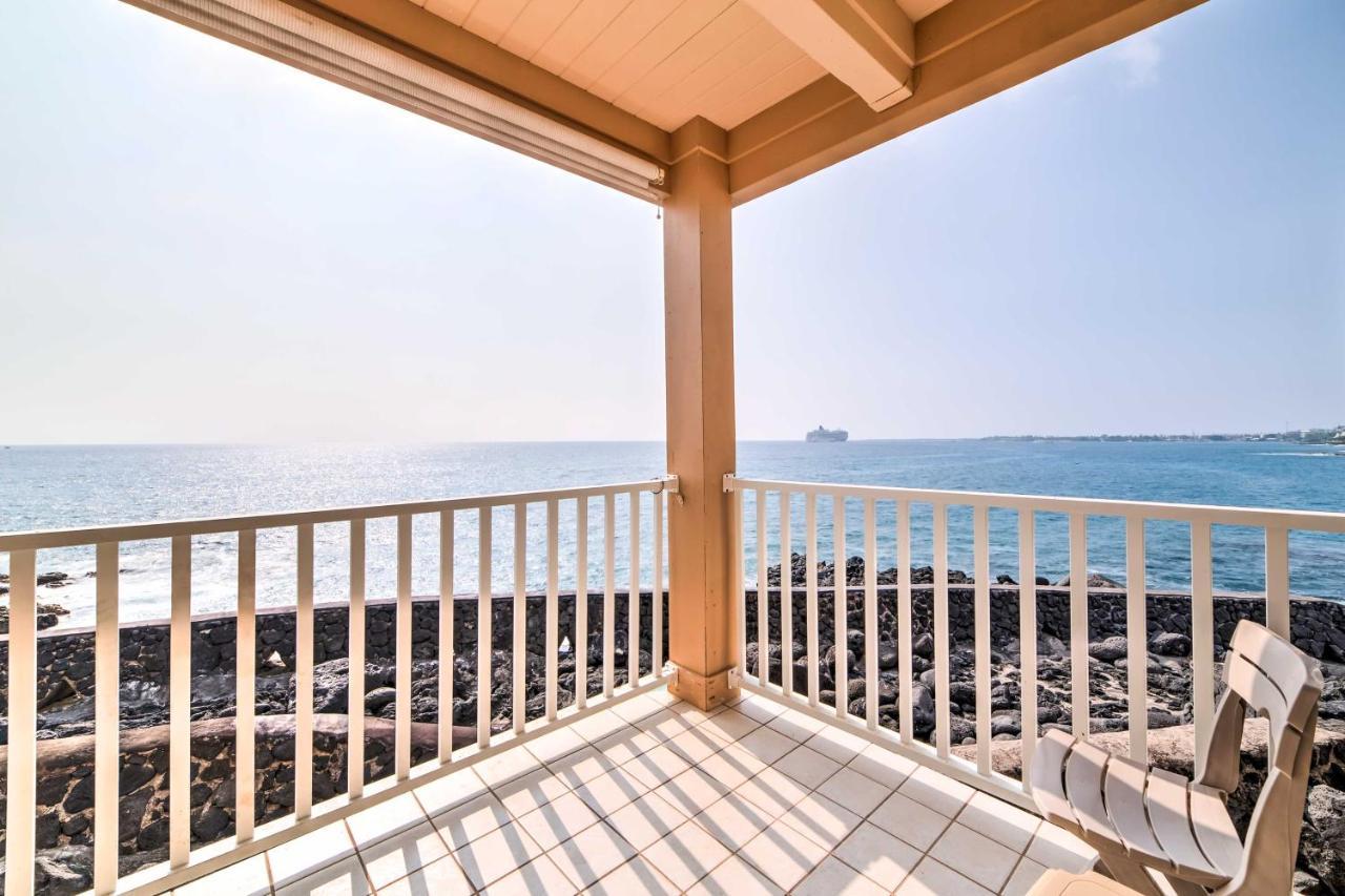 Oceanfront Kailua-Kona Townhome With Pool And Views! Exterior photo