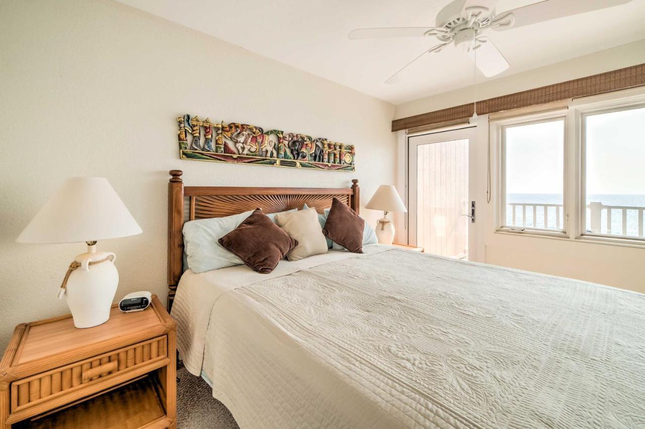 Oceanfront Kailua-Kona Townhome With Pool And Views! Exterior photo