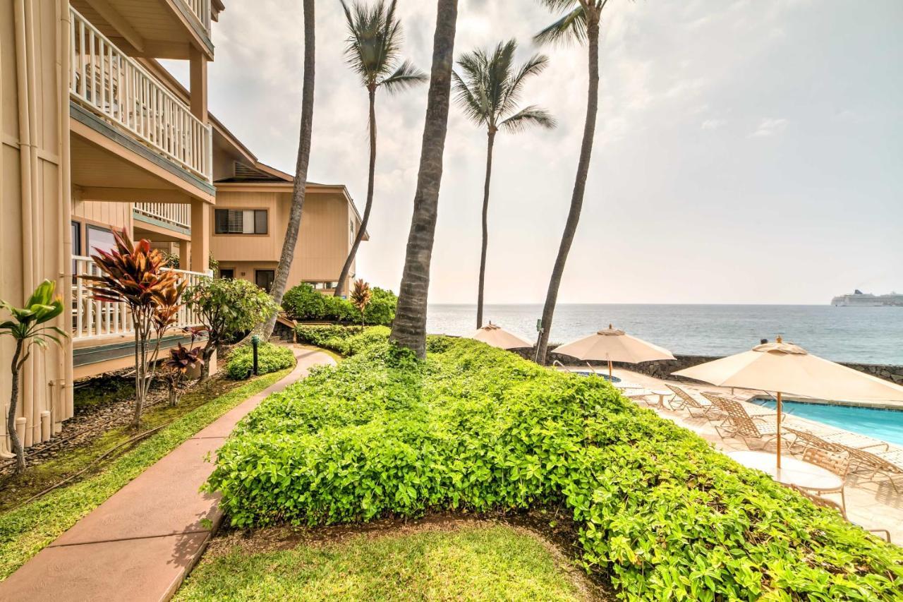 Oceanfront Kailua-Kona Townhome With Pool And Views! Exterior photo